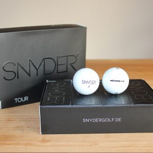 Der SNY Tour ist ein High-Performance Ball von Snyder Golf