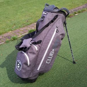 Dieses Bag stellt die Golfwerft als Gewinn zur Verfügung